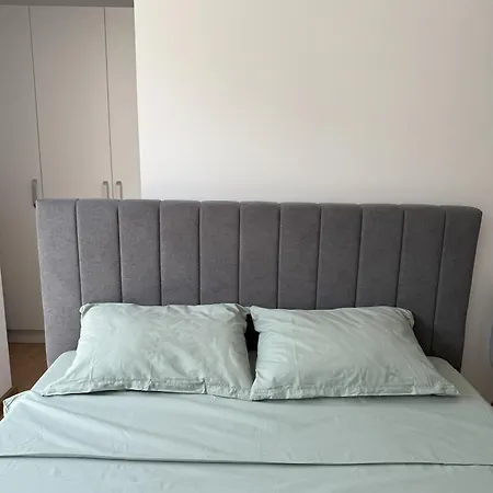Apartament Vp Martini *